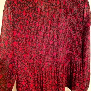 Philosophy red floral blouse size large NWT